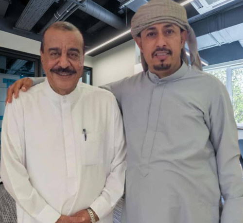العميد النوبي في مقر إقامته في العاصمة أبوظبي