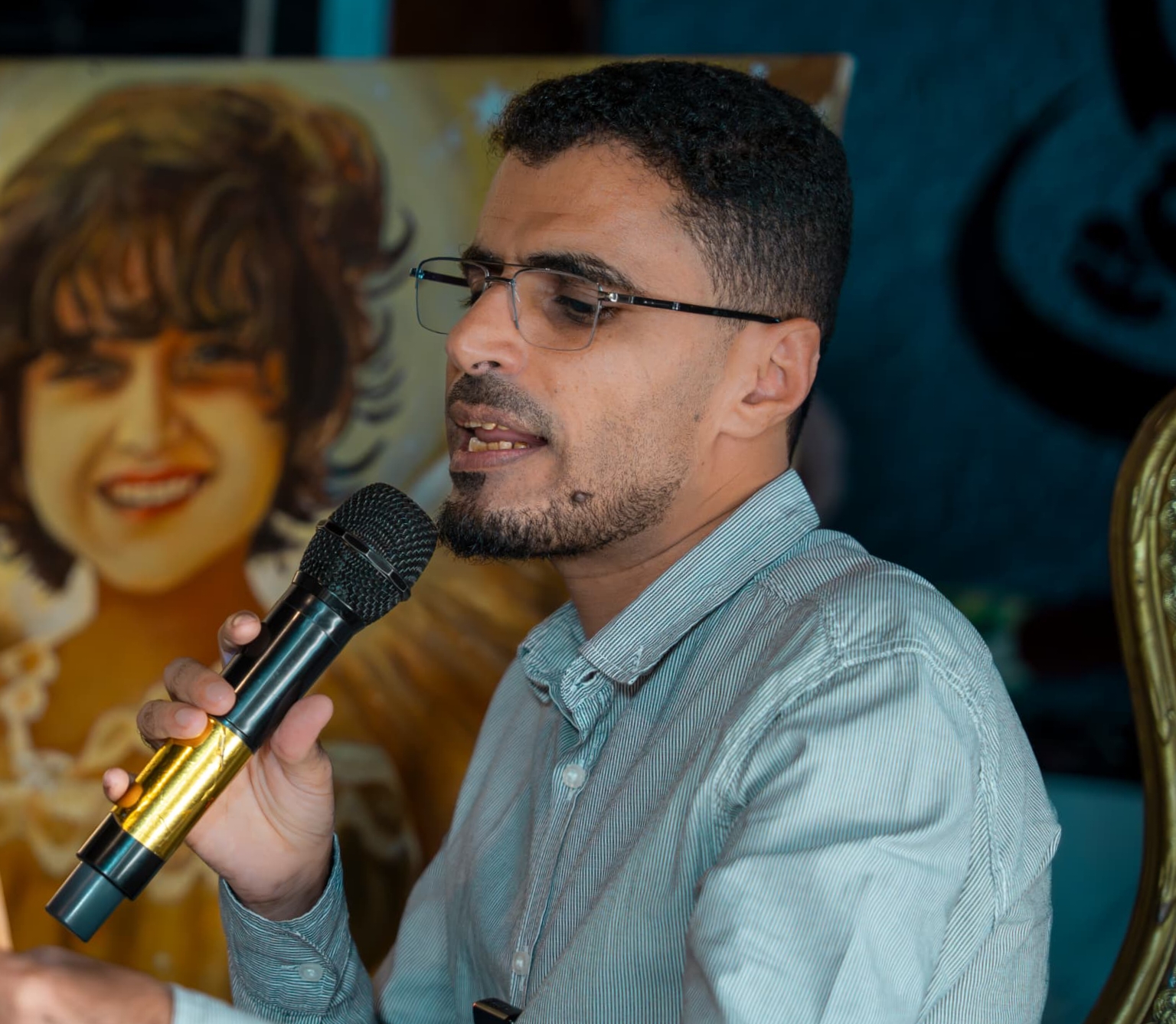 صحفي بارز يفتح النار على مسؤولي الدولة: تجاهل صوت الشعب لن يستمر طويلًا