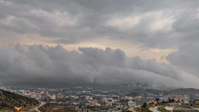 توقعات بإعتدال الطقس في المناطق الساحلية وبارداً بالمرتفعات الجبلية