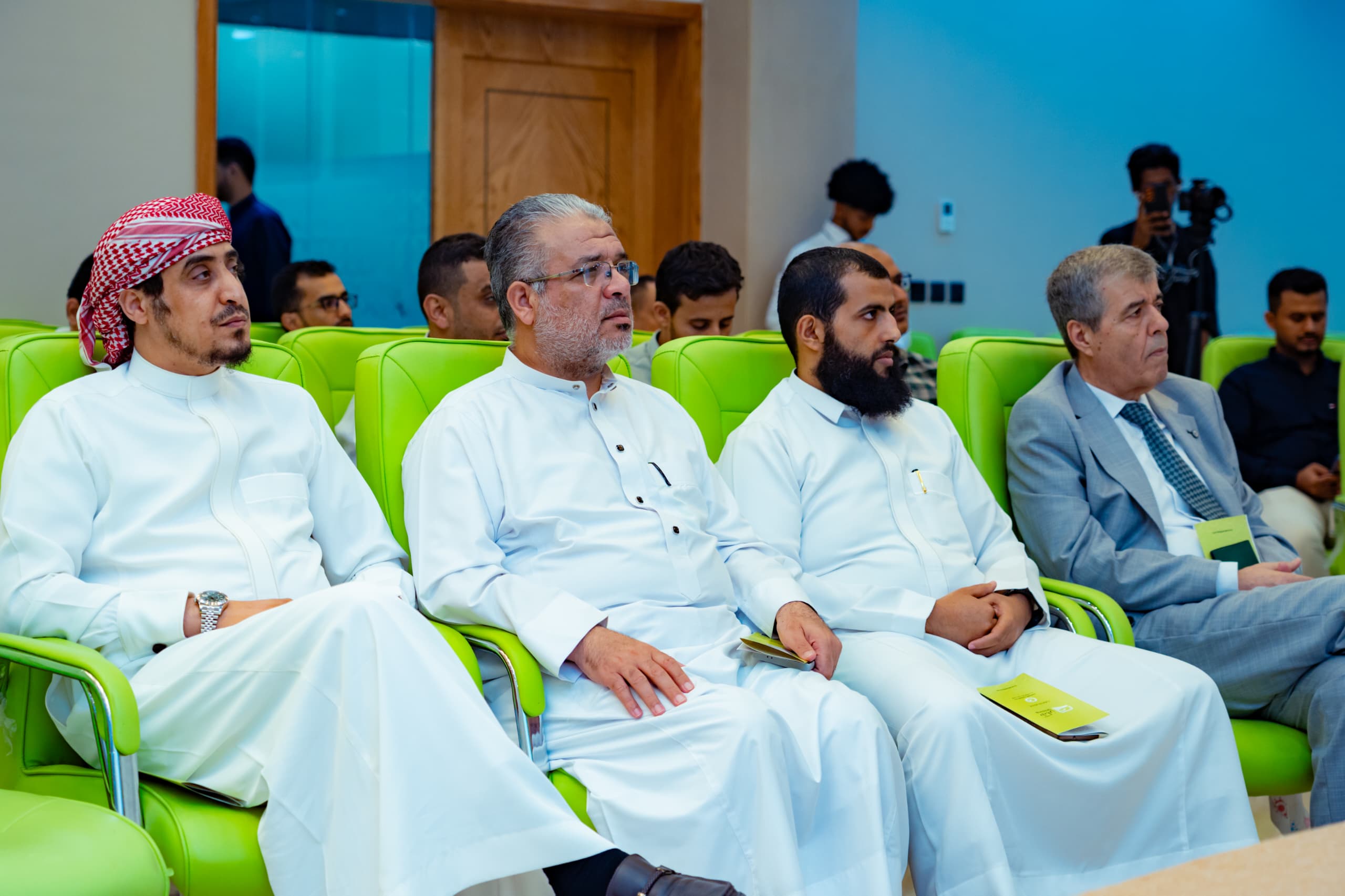 بنك القطيبي الإسلامي للتمويل الأصغر يدشن محفظة \"شلن\" الرقمية لتعزيز الشمول المالي في اليمن