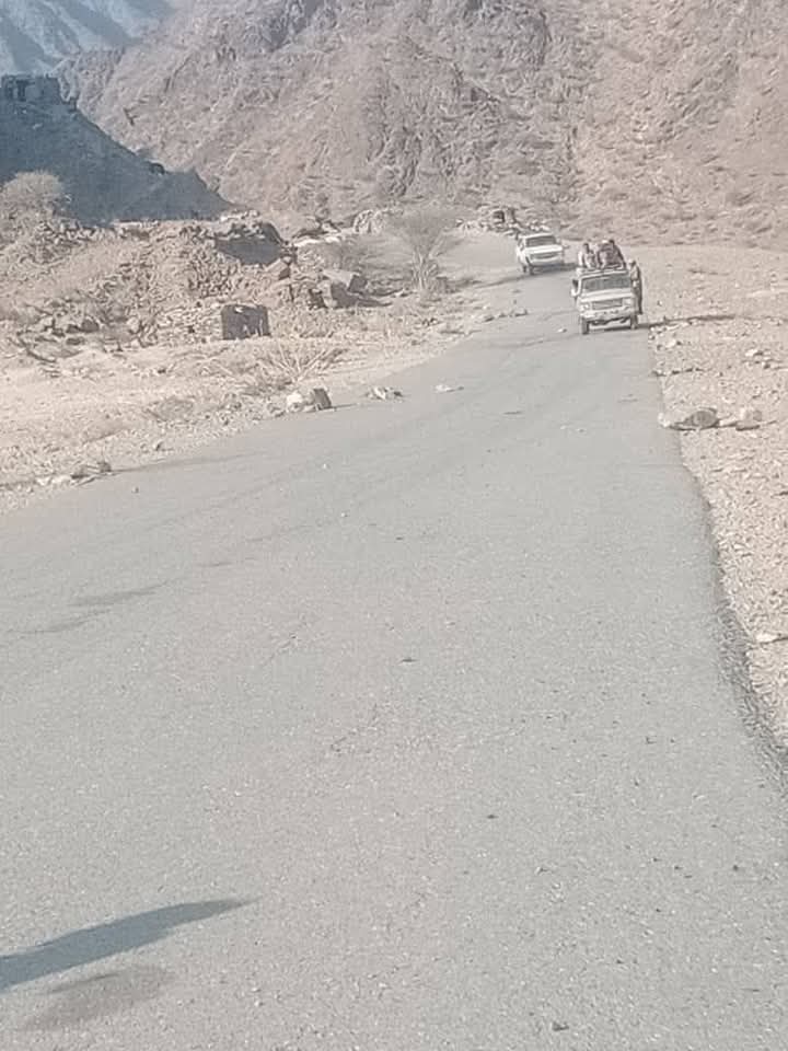 عاجل: فتح طريق عقبة الحلحل بأبين
