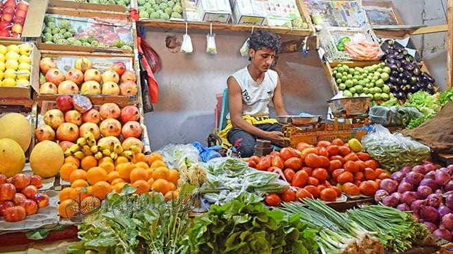 تعرّف على أسعار الخضروات والفواكه بعدن