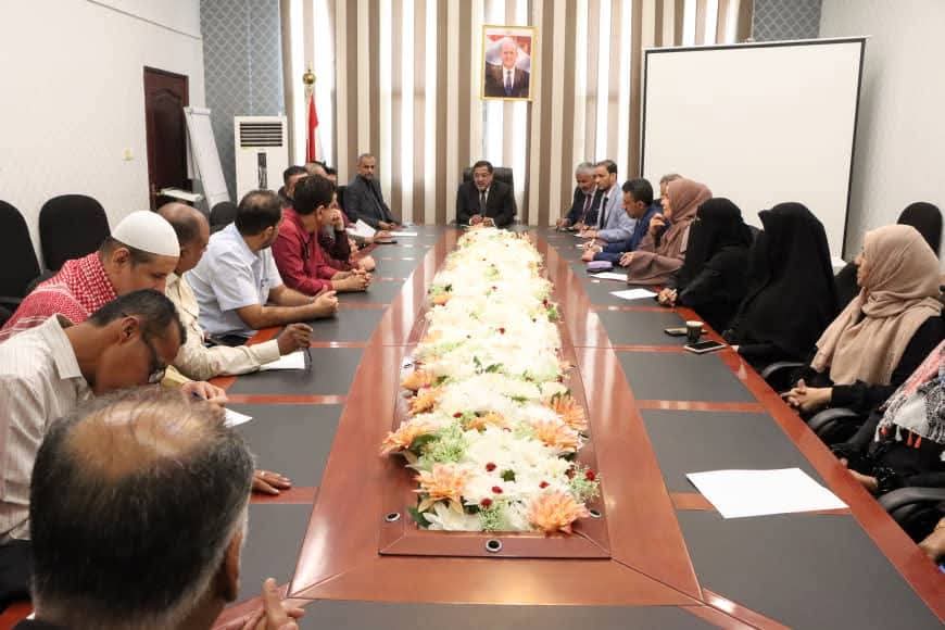 القاضي العارضة يترأس اجتماعاً لقيادة ومدراء عموم وزارة العدل