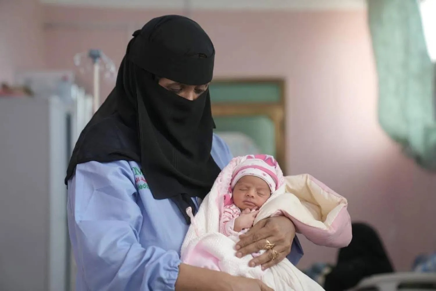 تقرير أممي: أكثر من مليون امرأة وفتاة باليمن سيفقدن خدمات الصحة الإنجابية