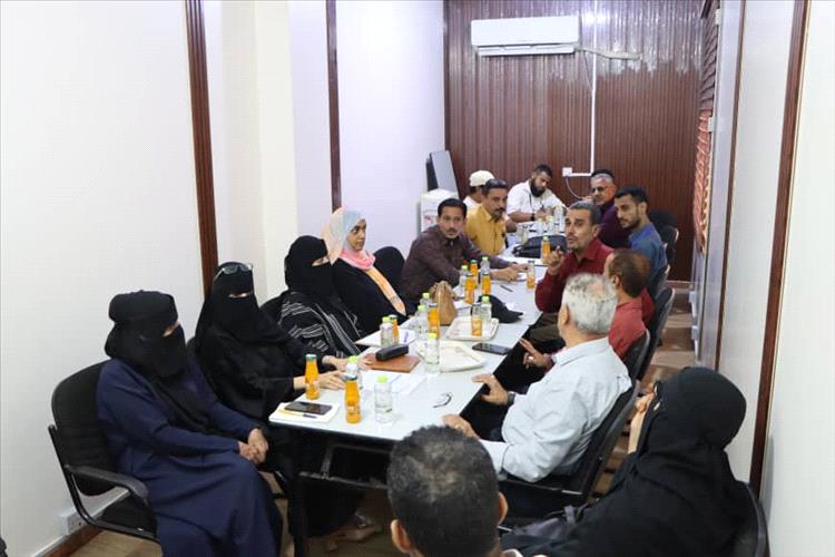 اللجنة الفنية للمعايير تزور معهد االطيران المدني والارصاد الجوي للاطلاع على خططه المستقبلية المشتركة مع التعليم الفني عدن