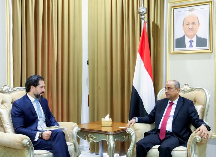 رئيس مجلس الوزراء يستقبل القائم بأعمال سفير الولايات المتحدة الامريكية
