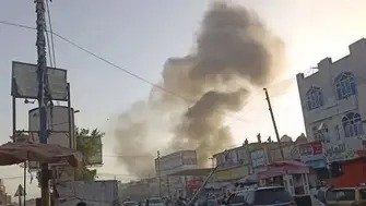 حادثة \"صرف\" تتكرر.. قتلى وجرحى بانفجار مخزن أسلحة حوثي في تعز