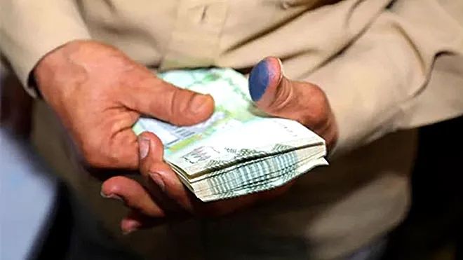 بدء صرف مرتبات ألوية وشهداء دفاع شبوة ومحور سبأ