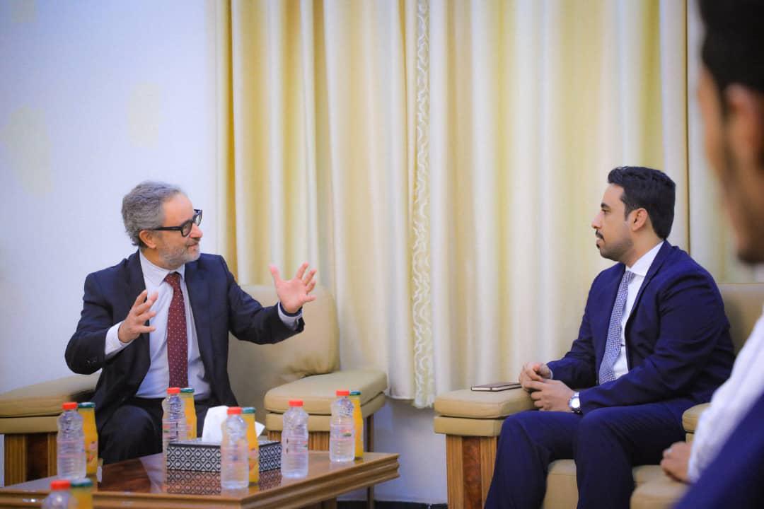 رئيس هيئة التشاور والمصالحة يستقبل رئيس بعثة الاتحاد الأوروبي وسفراء فرنسا وهولندا وألمانيا