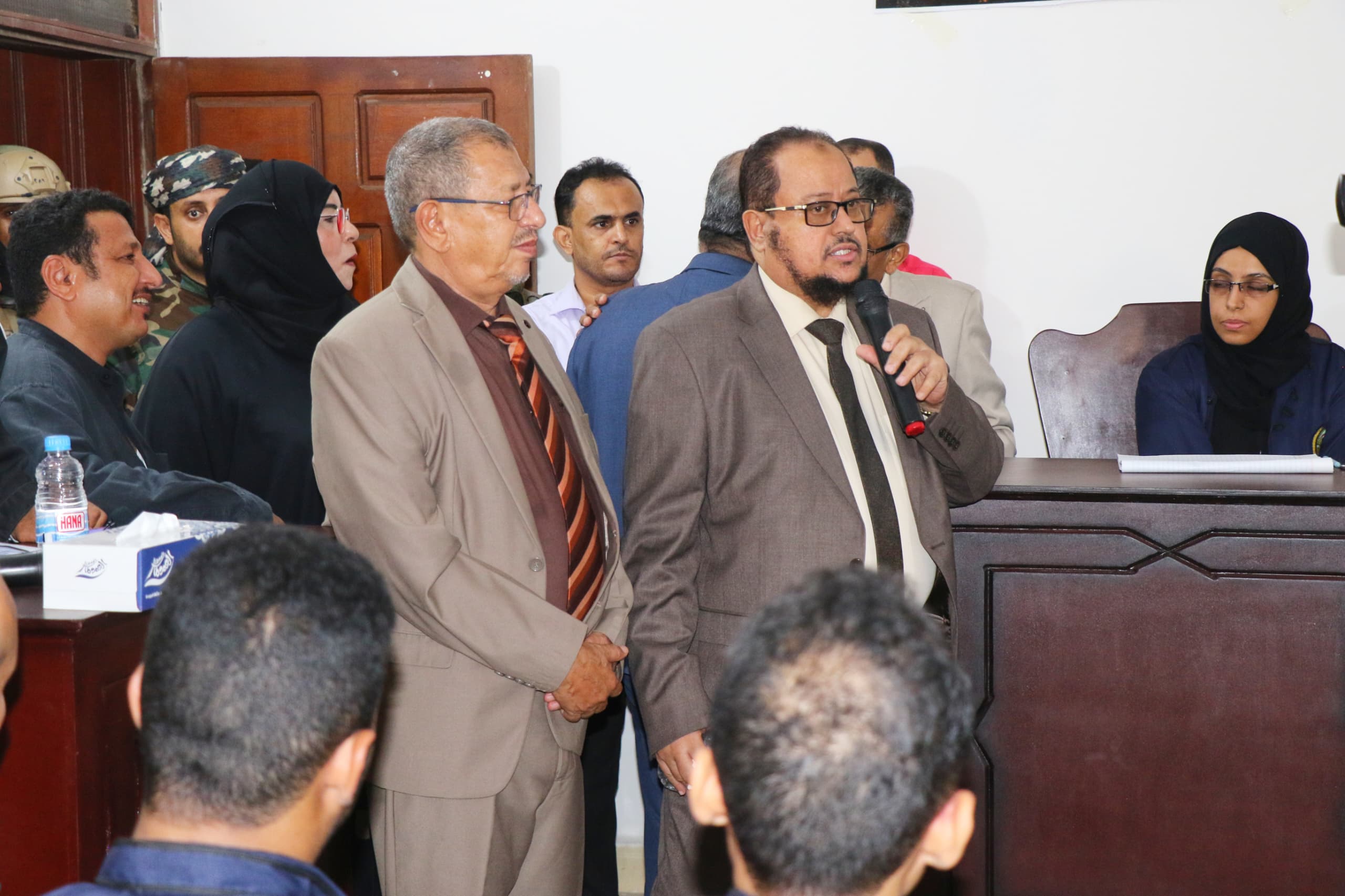 رئيس مجلس القضاء الأعلى ووزير العدل يدشنان بدأ المحاكمات الصورية لطلاب المعهد العالي للقضاء