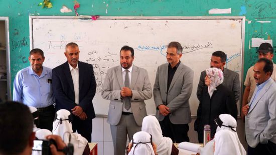 لملس يطلق العام الدراسي الجديد بعدن ويؤكد دعم العملية التعليمية