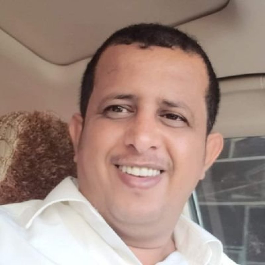 الصحفي بن لزرق يطالب بوقف صرف الإعاشة للمسؤولين المقيمين خارج اليمن