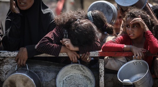 45 منظمة إنسانية تدعو لتحرك دولي عاجل لمنع انزلاق ملايين اليمنيين إلى المجاعة