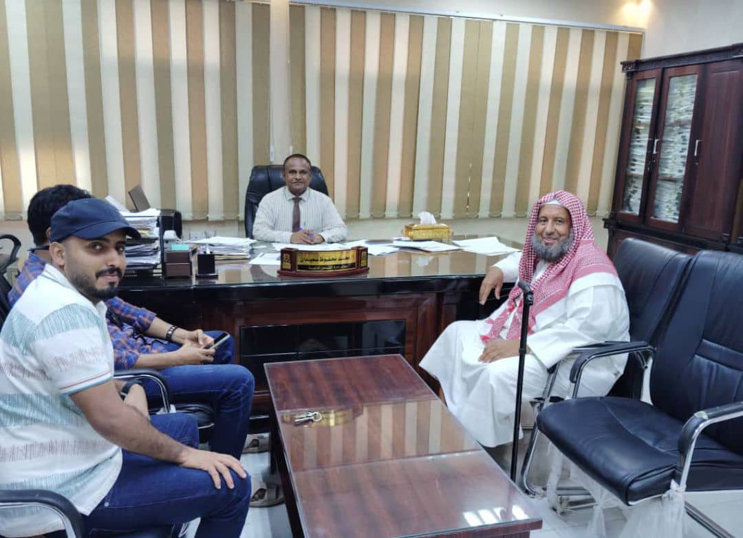رئيس مؤسسة موانئ البحر العربي يلتقي الشيخ محمد بن عطية رئيس مؤسسة التنمية الخيرية