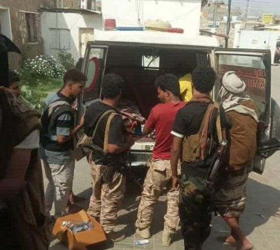 13 جريحا في هجوم إرهابي على مركبة عسكرية مدينة لودر