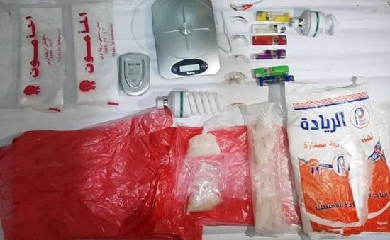تقودها امرأة.. ضبط عصابة تروج مخدر الشبو في حضرموت