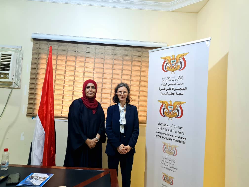 رئيسة اللجنة الوطنية للمرأة تلتقي السفيرة الفرنسية في عدن لبحث تعزيز التعاون المشترك لدعم قضايا المرأة اليمنية